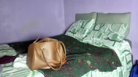 wilmaassylum online show from 03/17/26, 09:12