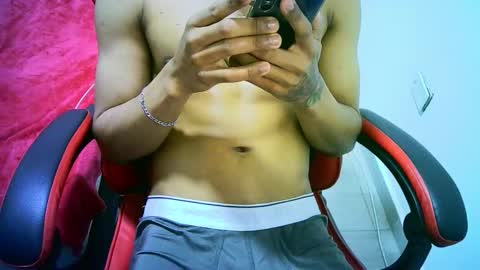 wilson_jhonson online show from 01/18/26, 01:20