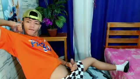 Snapshot of win_boy chatting on 07/03/26, 12:28 win_boy online show from 07/03/26, 12:28