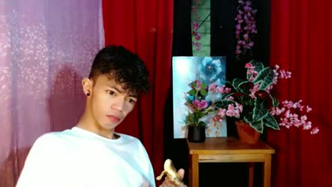 Snapshot of win_boy chatting on 08/04/26, 04:59 win_boy online show from 08/04/26, 04:59