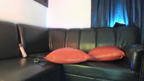 Snapshot of winderling chatting on 11/20/25, 11:26 winderling online show from 11/20/25, 11:26