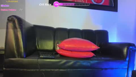 Snapshot of winderling chatting on 11/29/25, 09:40 winderling online show from 11/29/25, 09:40