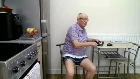 Snapshot of windy19391a chatting on 02/10/26, 11:25 windy19391a online show from 02/10/26, 11:25