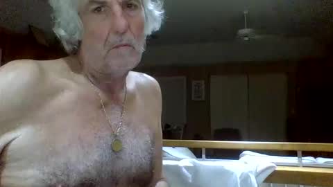 Gundja  Man online show from 04/12/26, 01:54