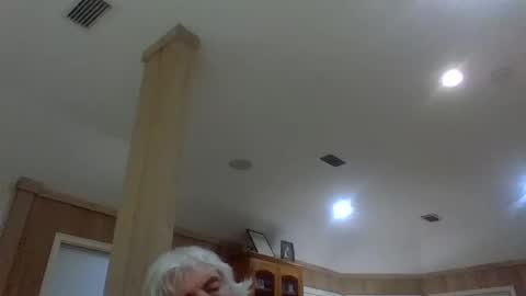 Gundja  Man online show from 04/22/26, 02:25