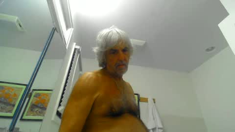 Snapshot of winedog2020 chatting on 07/29/26, 03:37 Gundja Man online show from 07/29/26, 03:37