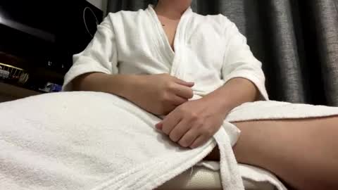 Snapshot of winnieangel chatting on 12/16/24, 11:28 Winniethephoota online show from 12/16/24, 11:28