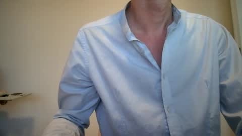Snapshot of winston1414 chatting on 05/25/26, 04:57 JanCloud online show from 05/25/26, 04:57