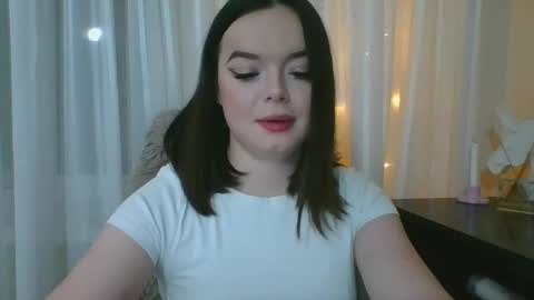 Emma  online show from 02/07/26, 06:55