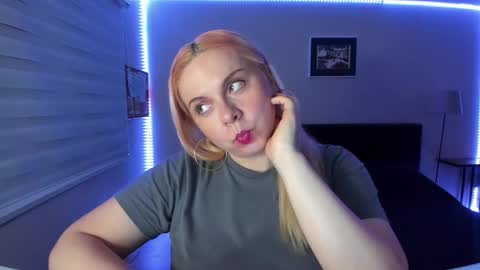 Winter Miracle online show from 12/16/25, 03:39