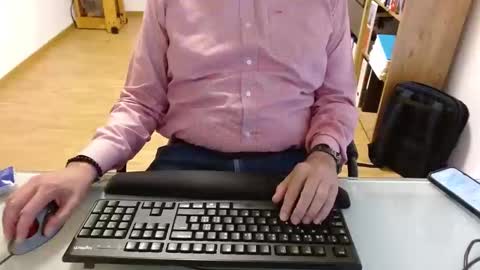 winterfreund99 online show from 10/26/25, 11:49