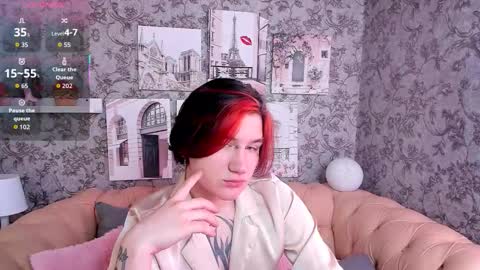 Snapshot of winxxxyy_wrong chatting on 12/14/25, 02:11 winxxxyy_wrong online show from 12/14/25, 02:11