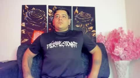 Snapshot of winy_hot chatting on 02/17/26, 12:07 winy_hot online show from 02/17/26, 12:07