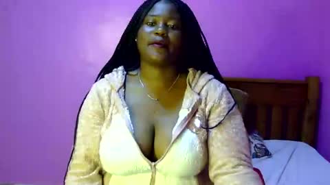 Snapshot of wisdom7_ chatting on 01/19/25, 08:07 wisdom7_ online show from 01/19/25, 08:07