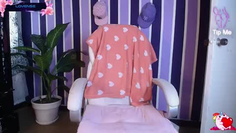 ig WitchDivinne online show from 10/07/25, 07:55