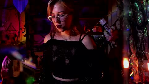 Goddess of two strapons  - Mr. long Don Mr. Pinky online show from 01/30/25, 08:10