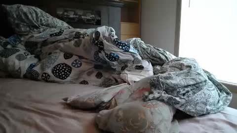 Annie online show from 03/05/26, 06:15