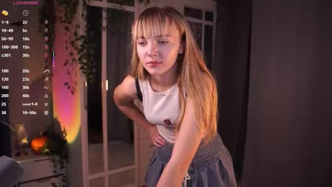 Hollis online show from 10/29/25, 09:05