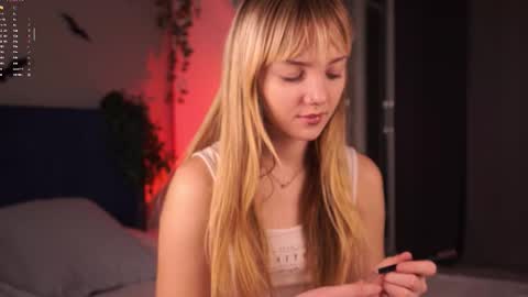 Hollis online show from 11/05/25, 07:36