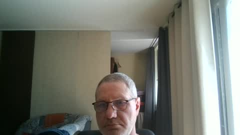 Snapshot of wixer1970 chatting on 06/14/26, 12:29 wixer1970 online show from 06/14/26, 12:29