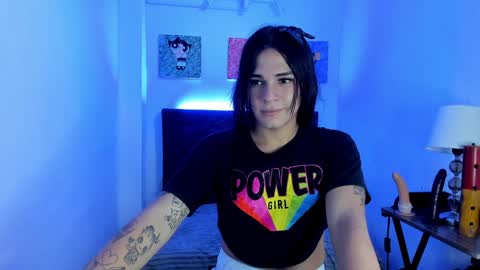 Snapshot of wiz_maleja chatting on 12/30/24, 06:16 MALEJA online show from 12/30/24, 06:16