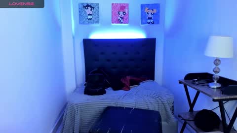 Snapshot of wiz_maleja chatting on 03/01/25, 06:54 MALEJA online show from 03/01/25, 06:54