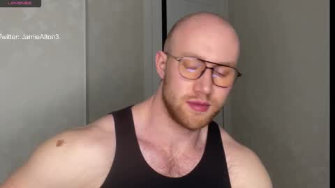 Wlademar online show from 12/20/25, 03:02