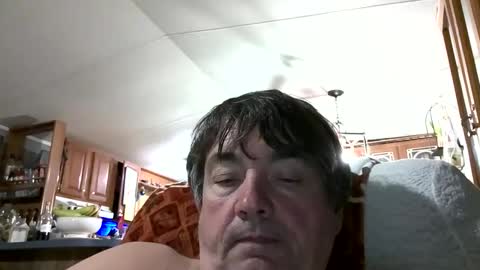 wldlife online show from 09/10/25, 02:00