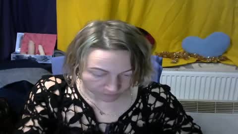 Snapshot of wleslymosw chatting on 01/08/25, 02:14 wleslymosw online show from 01/08/25, 02:14