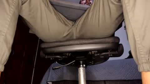 Magnus Dark independent model online show from 09/26/25, 12:36