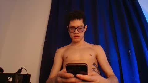  W O L F  online show from 10/14/25, 11:33