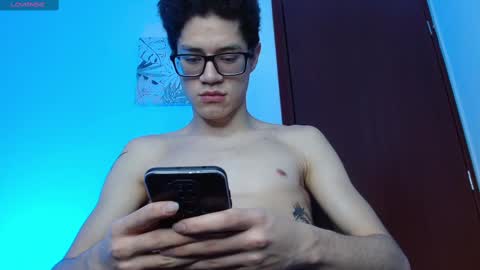  W O L F  online show from 11/17/25, 01:39