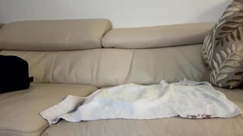 wolf online show from 01/12/26, 02:50