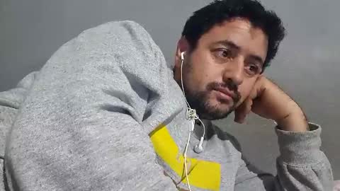 wolf boy online show from 02/04/25, 10:24