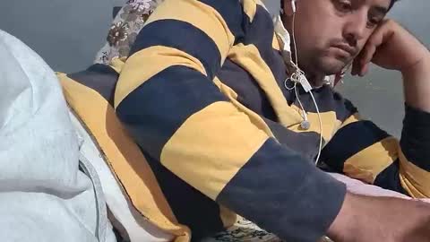 wolf boy online show from 02/08/25, 10:40