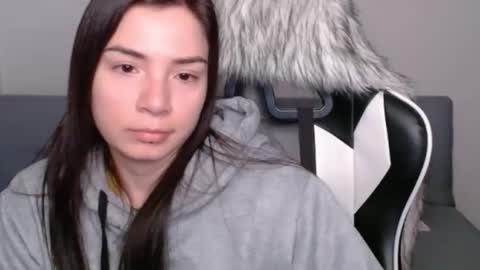 Alex online show from 02/05/25, 01:58