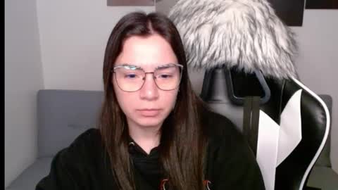 Alex online show from 09/19/25, 02:57