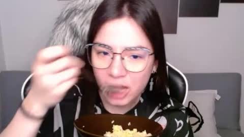 Alex online show from 10/11/25, 02:44