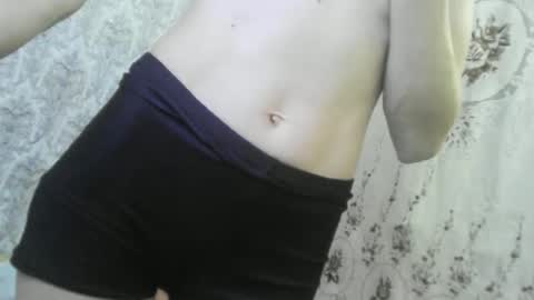 Snapshot of wolfxsnow chatting on 01/25/25, 07:07 wolfxsnow online show from 01/25/25, 07:07