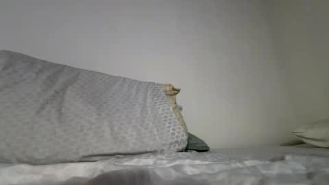 YouKnowWho online show from 11/22/25, 09:41