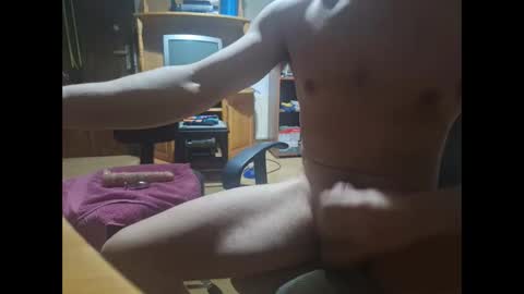 Snapshot of womanizerr69 chatting on 02/17/26, 09:43 womanizerr69 online show from 02/17/26, 09:43