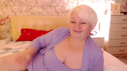 Snapshot of women_pleasures chatting on 01/20/25, 03:07 women_pleasures online show from 01/20/25, 03:07