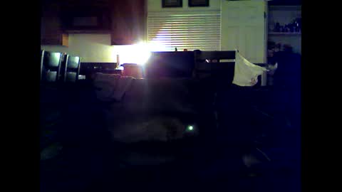 Snapshot of womenlovememan chatting on 12/26/24, 04:10 Ryan online show from 12/26/24, 04:10