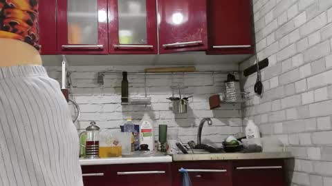 wonderconnie online show from 10/18/25, 06:08