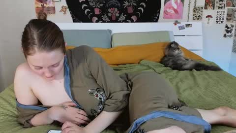 wonderconnie online show from 11/02/25, 01:24