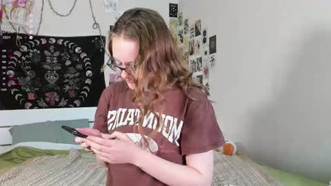 wonderconnie online show from 11/16/25, 08:31