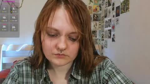 Snapshot of wonderconnie chatting on 05/06/26, 01:27 wonderconnie online show from 05/06/26, 01:27