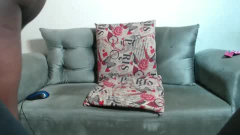 SHENIEL RODRIGUEZ online show from 02/06/25, 08:50