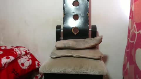 SHENIEL RODRIGUEZ online show from 02/15/25, 07:39