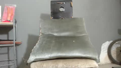 SHENIEL RODRIGUEZ online show from 10/16/25, 12:44